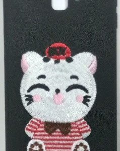 CAPA SILICONE GEL COM DESENHO 3D BORDADO SAMSUNG GALAXY J6 PLUS PRETO